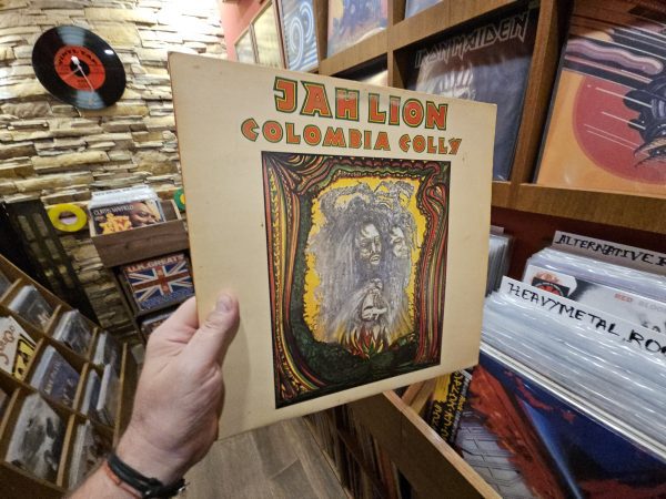 Jah Lion – Colombia Colly