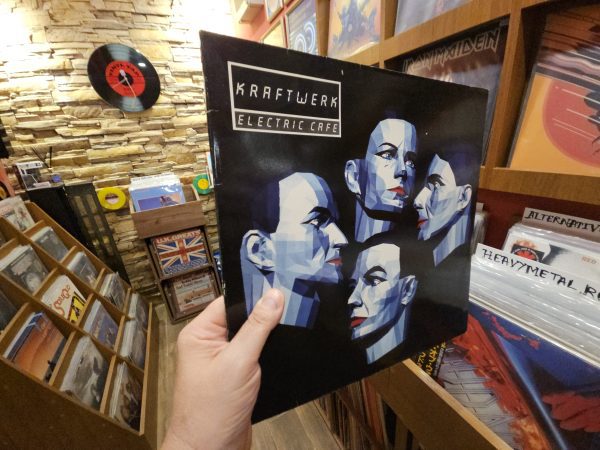 Kraftwerk – Electric Cafe