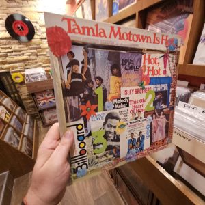 Various Artists – Tamla Motown Is Hot, Hot, Hot!