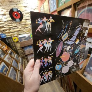 Alternative view of Queen – A Kind Of Magic