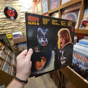 Alternative view of Kiss – Alive II