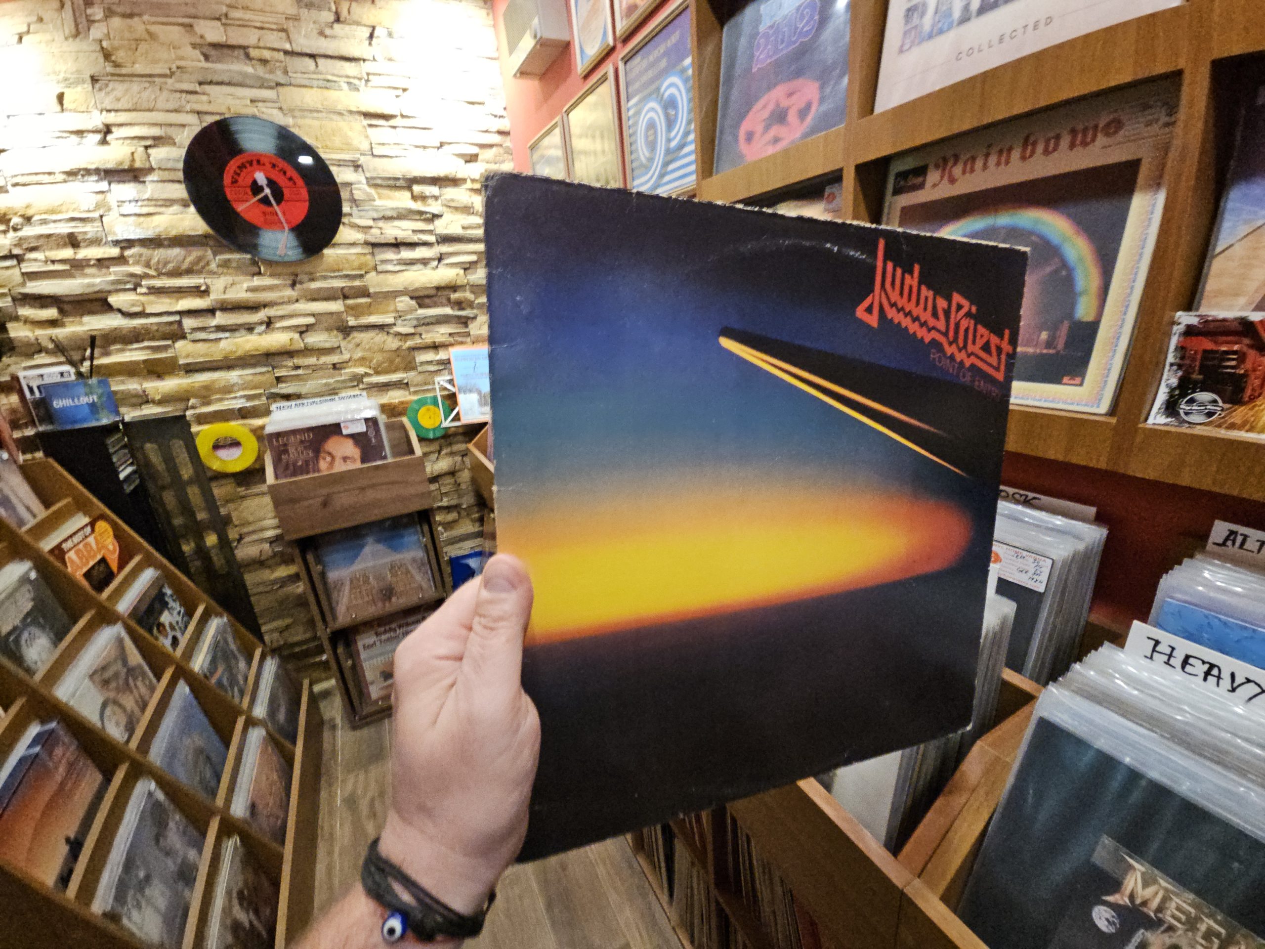 Judas Priest – Point Of Entry