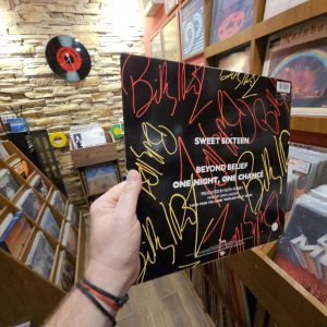 Alternative view of Billy Idol – Sweet Sixteen