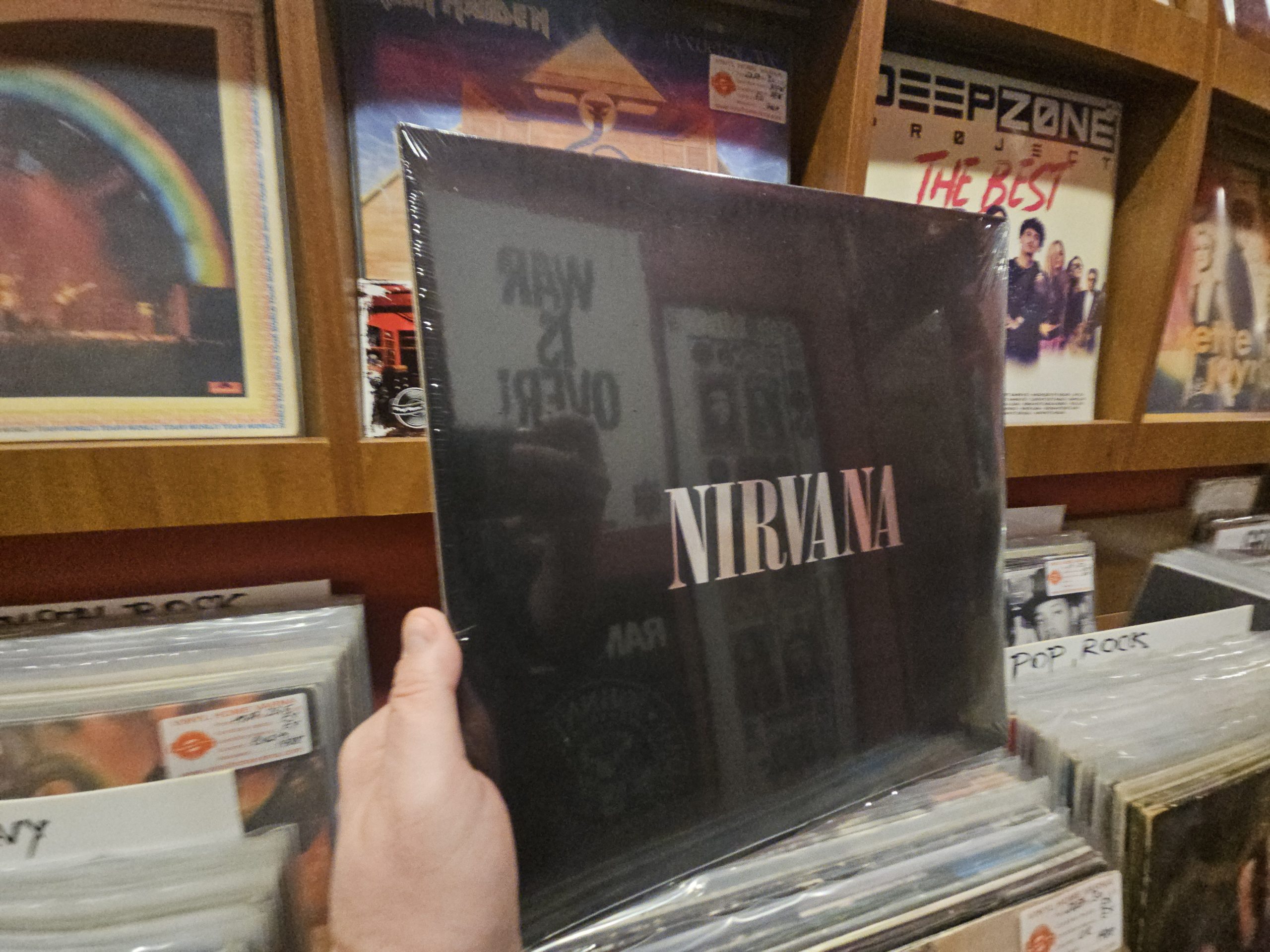 Nirvana – Nirvana