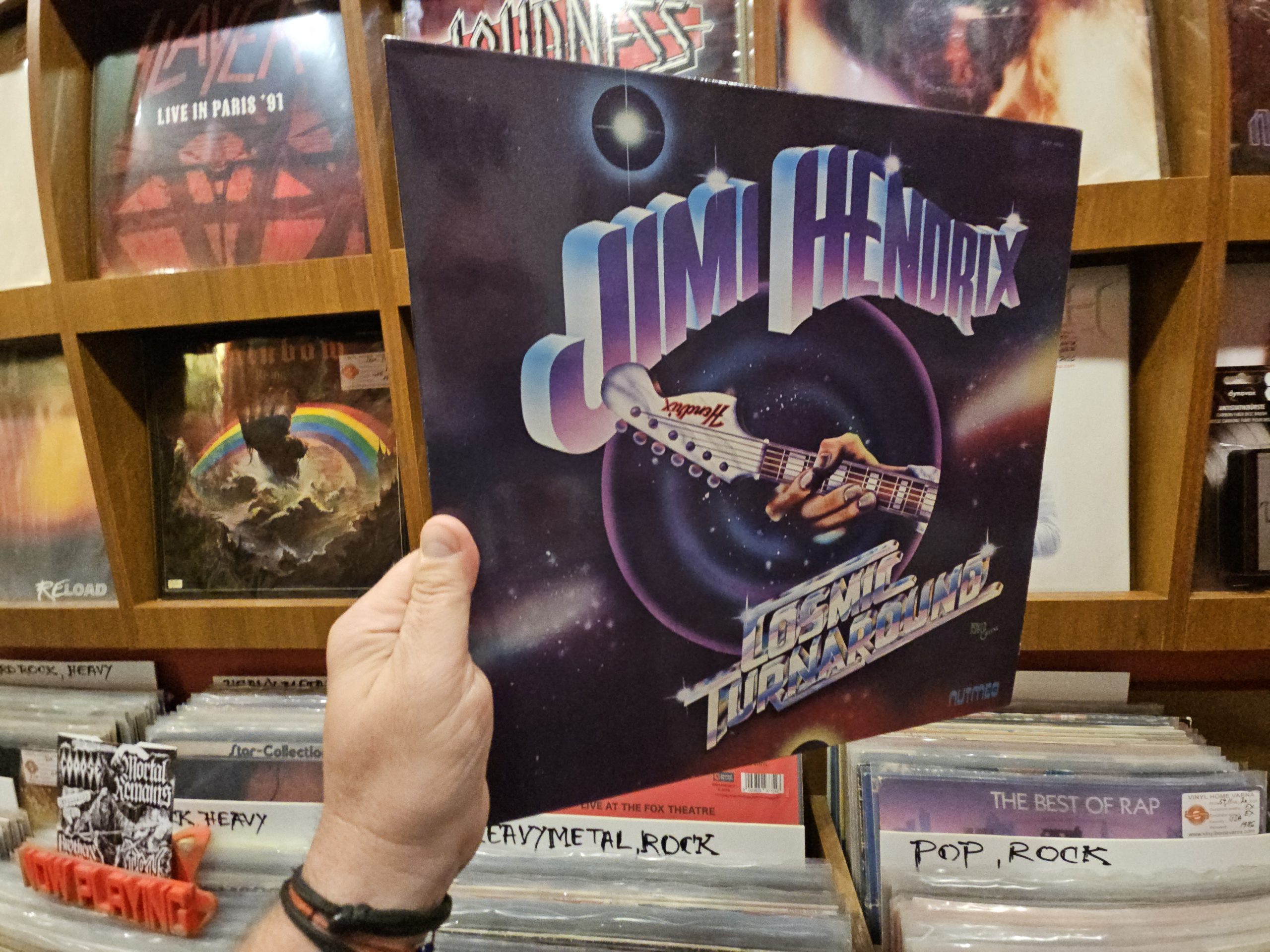 Jimi Hendrix – Cosmic Turnaround