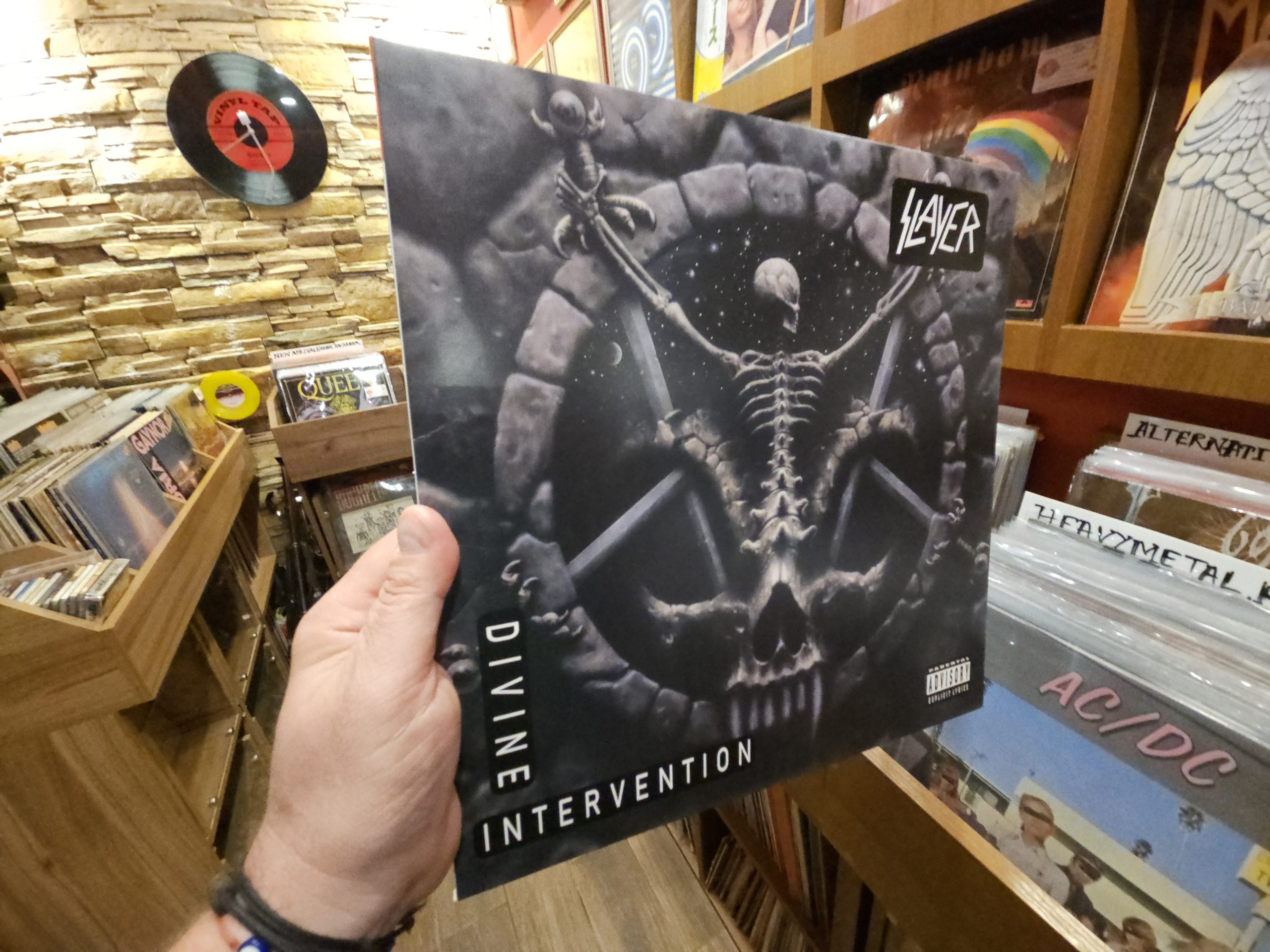 Slayer – Divine Intervention