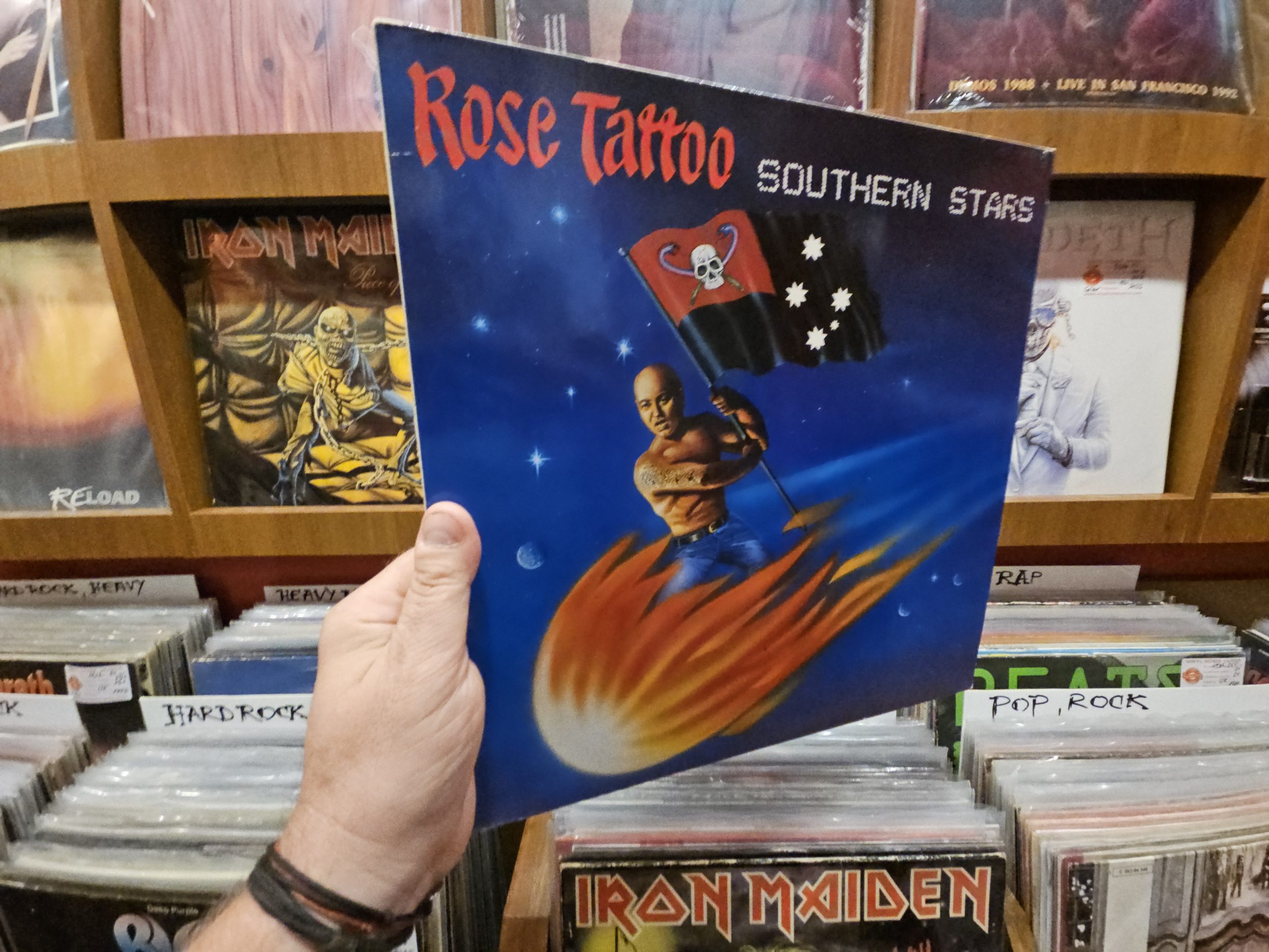 Rose Tattoo – Southern Stars