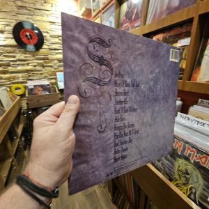 Alternative view of Dio – Sacred Heart