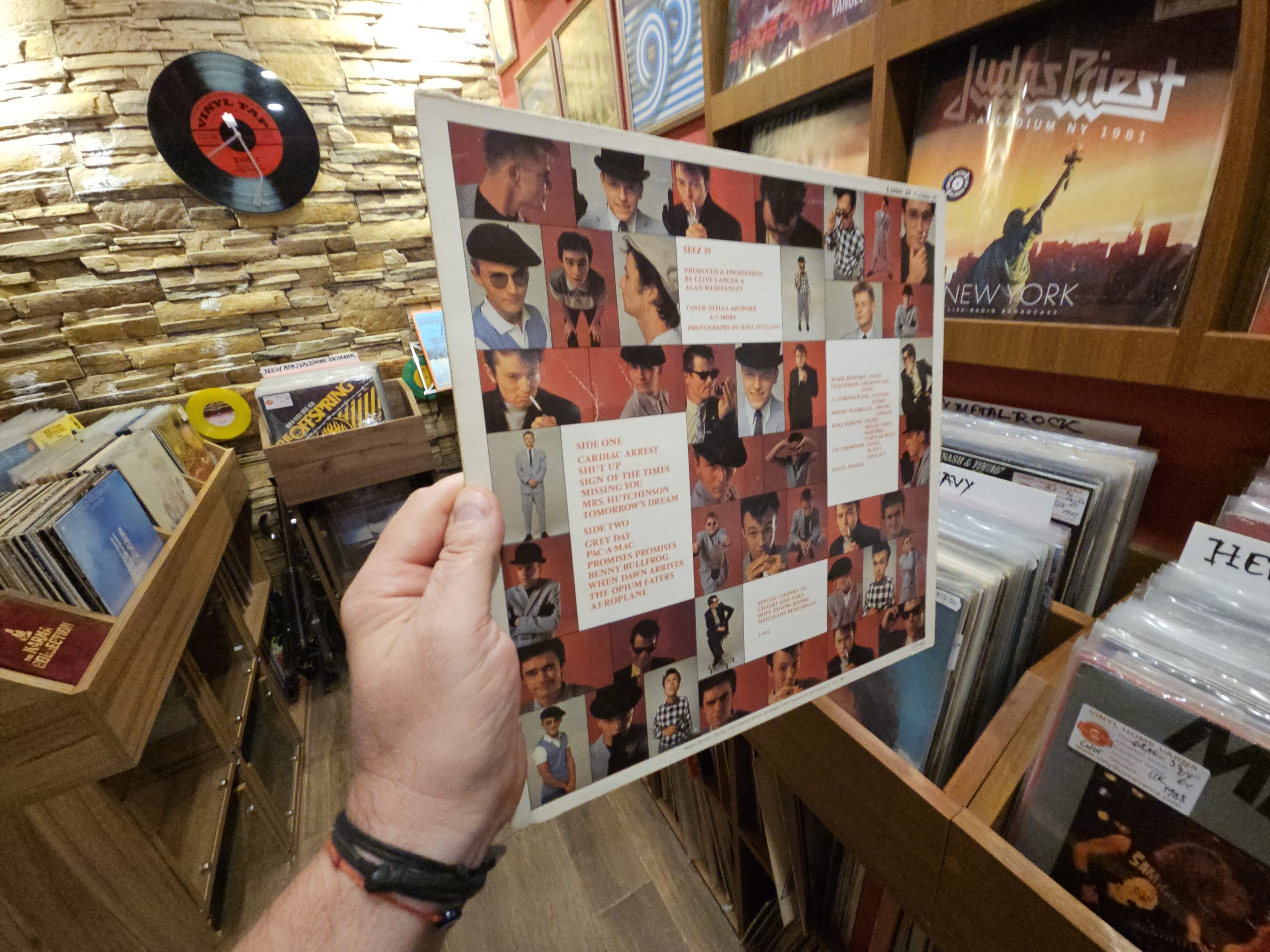 Madness – 7 - Image 2