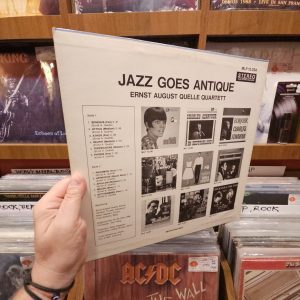 Alternative view of Ernst August Quelle Quartett – Jazz Goes Antique