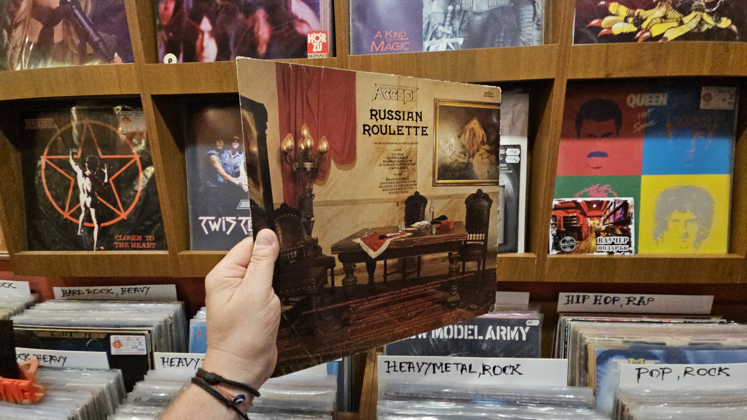 Accept – Russian Roulette - Image 2