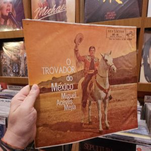 Miguel Aceves Mejía Con o Mariachi Vargas de Tecalitlán – O Trovador Do México