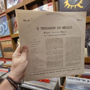Alternative view of Miguel Aceves Mejía Con o Mariachi Vargas de Tecalitlán – O Trovador Do México