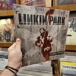 Linkin Park – Hybrid Theory